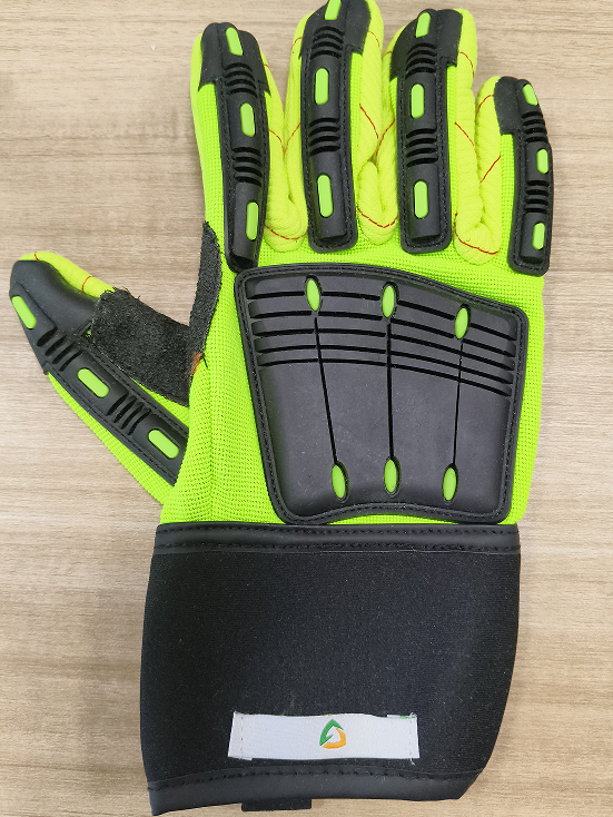 Gloves for protection against accidents,Used for extreme protection, cutting gloves, anti slip, durable Online now